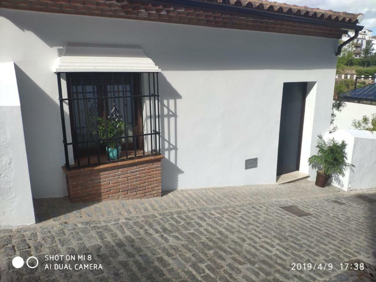 Apartamentos Cantareria, Rosa Mosqueta Setenil De Las Bodegas Zewnętrze zdjęcie